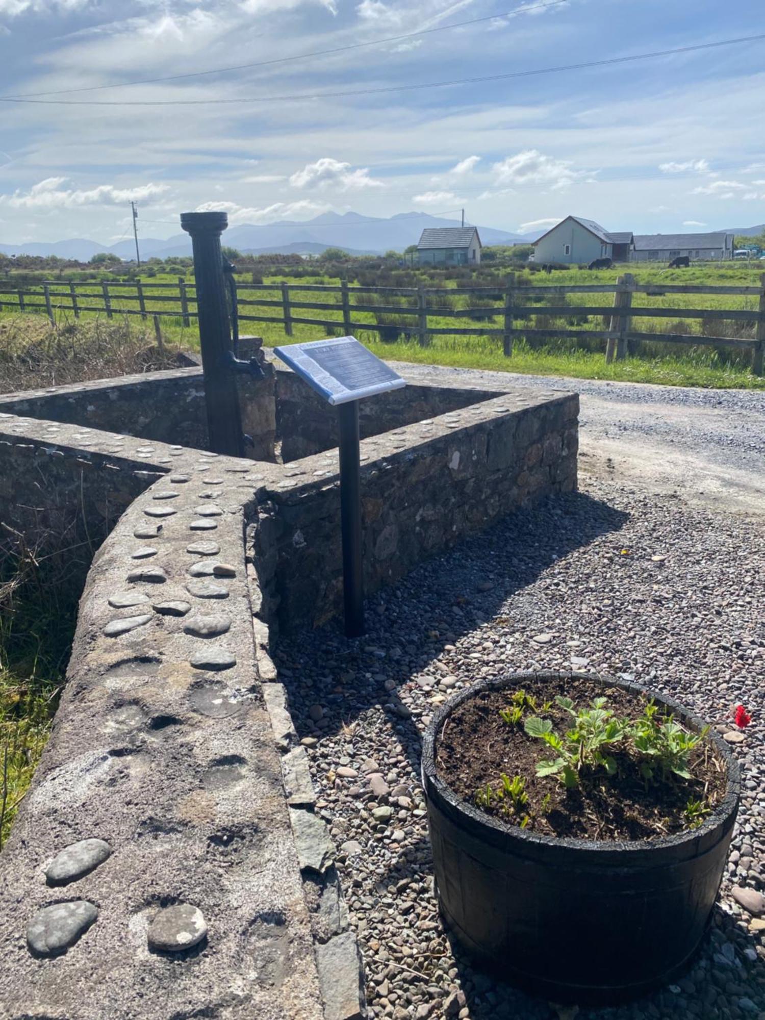 Mary-Tim'S Cromane Cross Near Killorglin Exterior foto